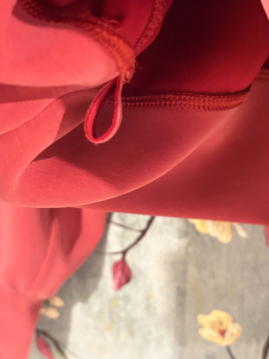 lululemon athletica Coral Scoop Neck Pullover - Picture 4 of 4